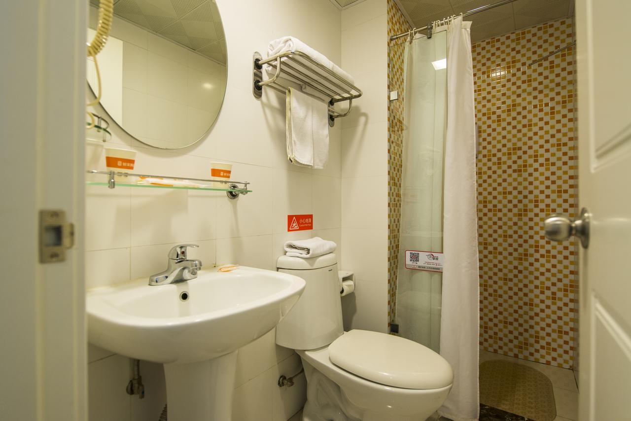 Home Inn Hangzhou North Zhongshan Road Fengqi Road Metro Station מראה חיצוני תמונה